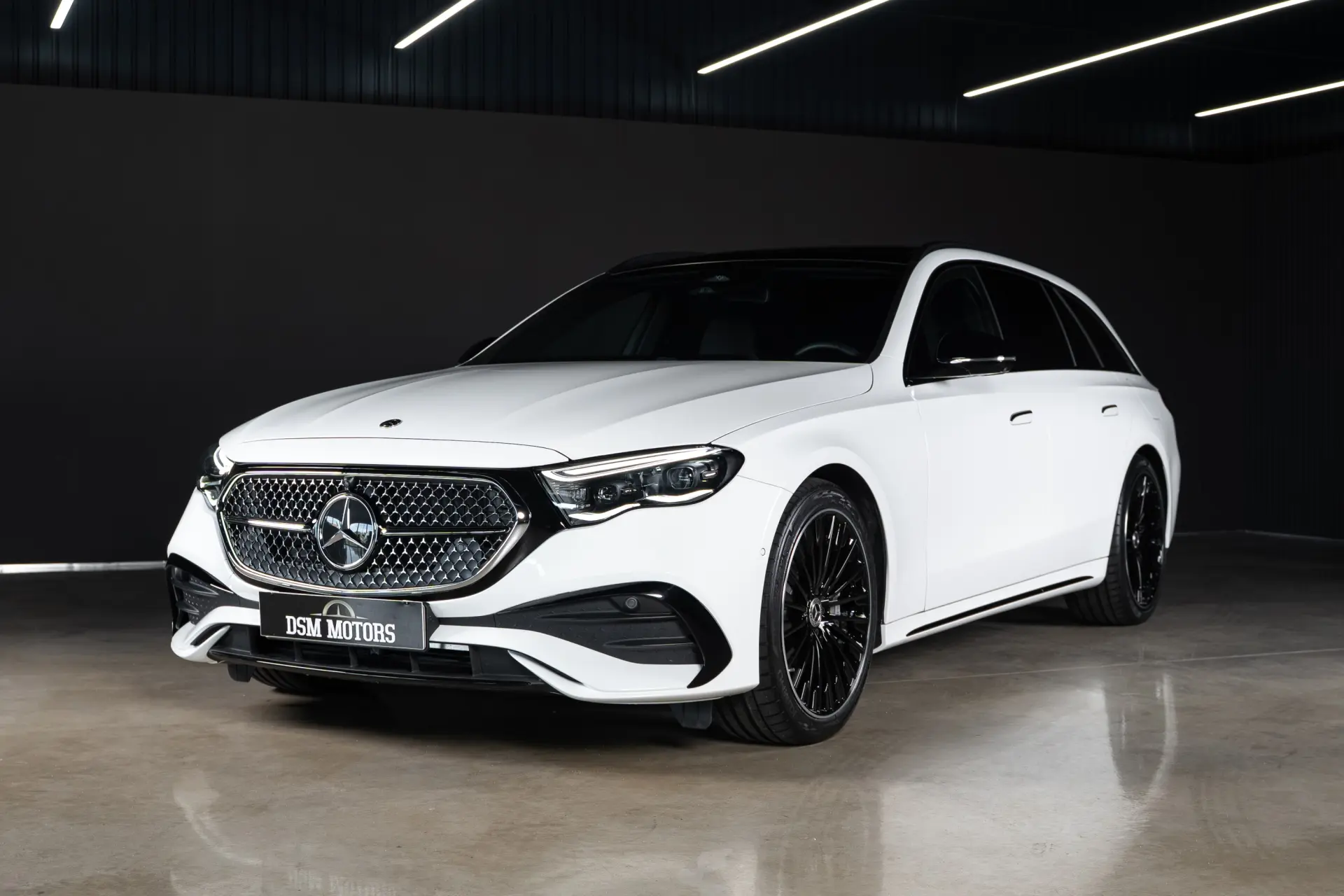 Mercedes-Benz E 300 de 4Matic AMG Line 1