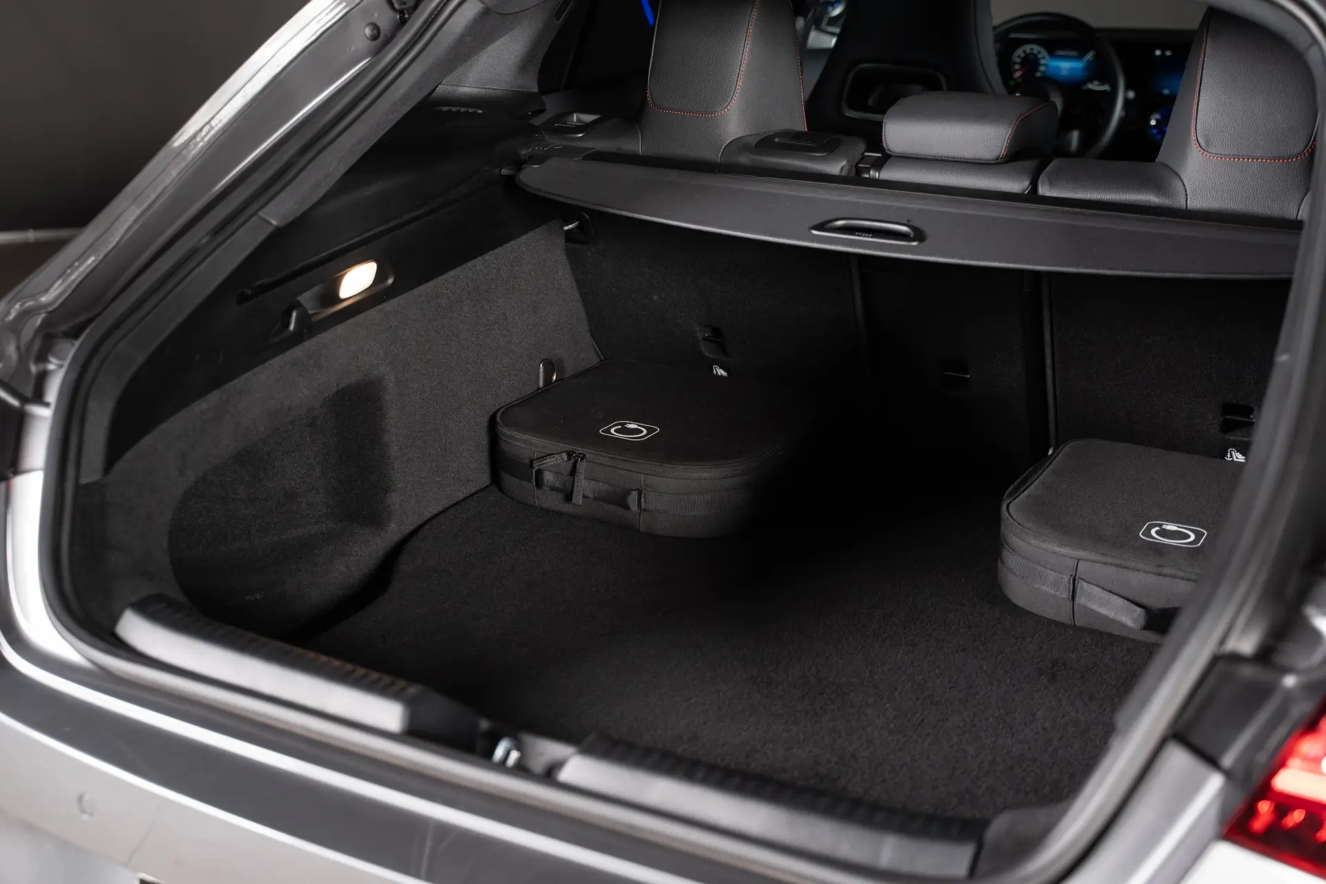 Mercedes-Benz CLA 250 e Shooting Brake AMG Line 50