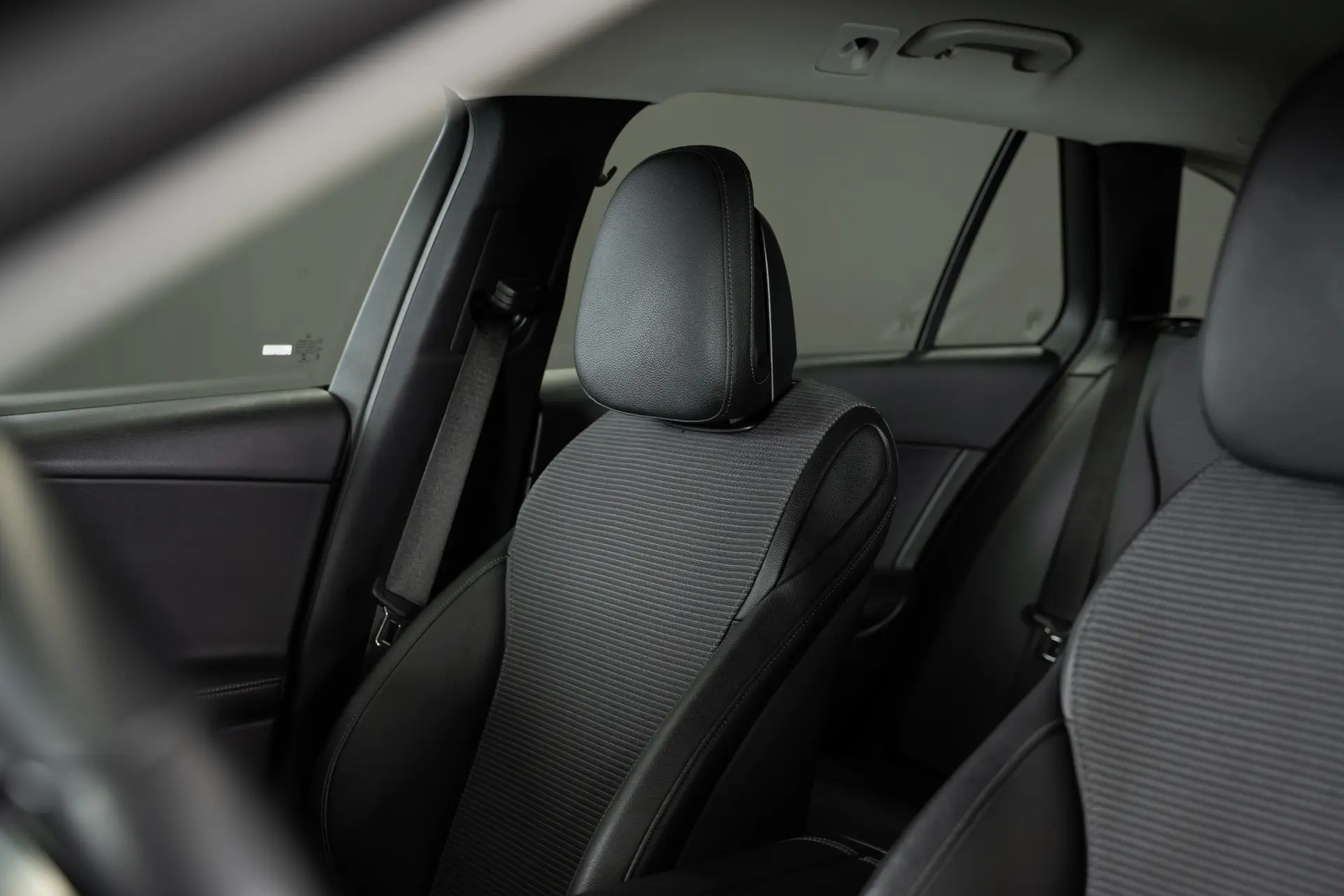 Mercedes-Benz C 220 Station d 9G-TRONIC Avantgarde 15
