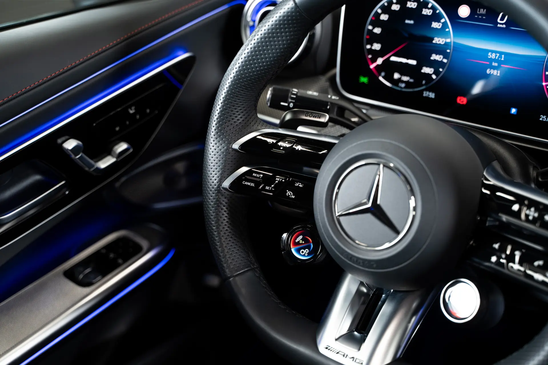 Mercedes-Benz CLE 53 AMG 4MATIC+ SpeedshiftFT TCT 9G Limited Edition Coupe 22