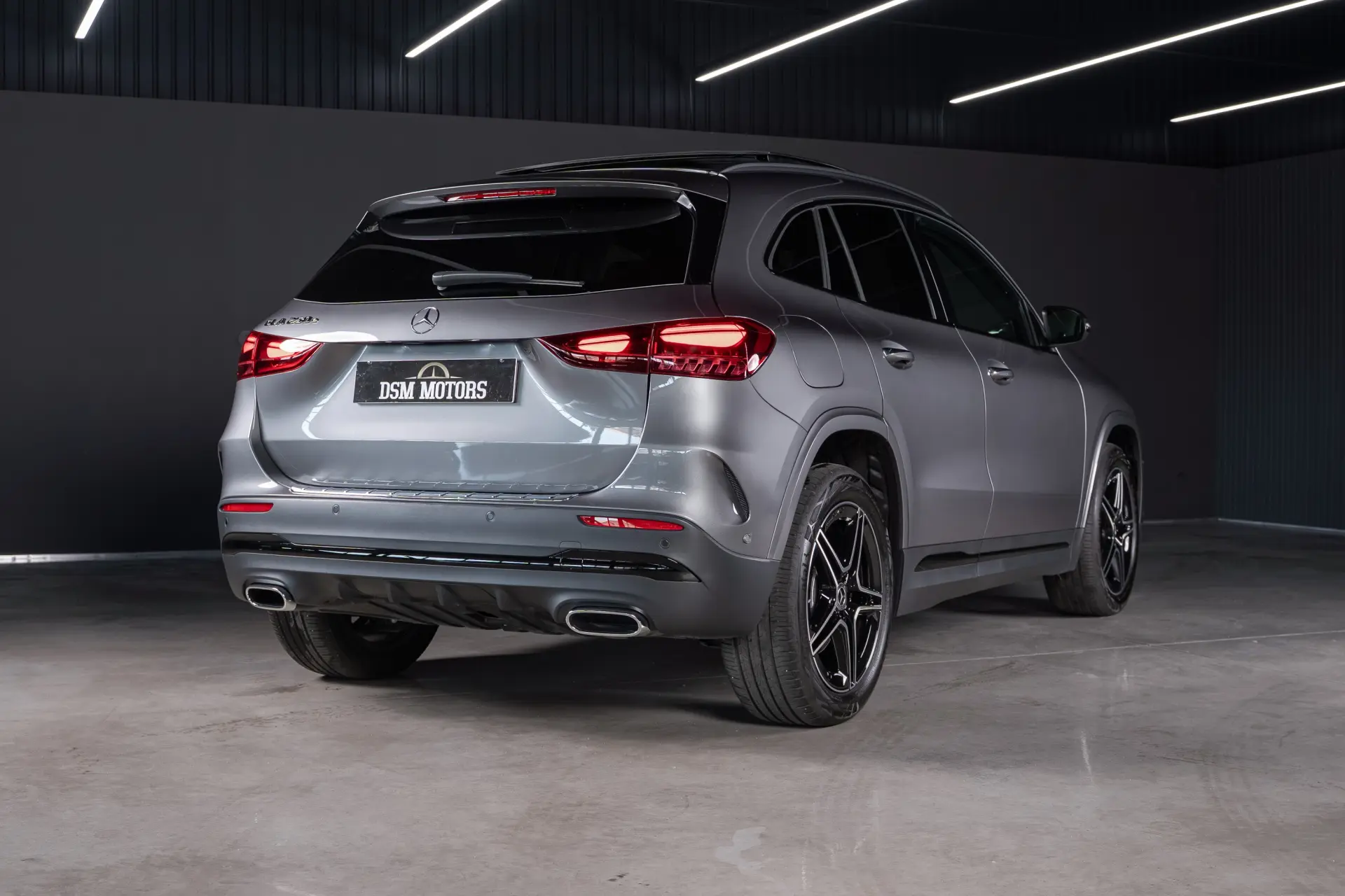 Mercedes-Benz GLA 250 e AMG Line 4