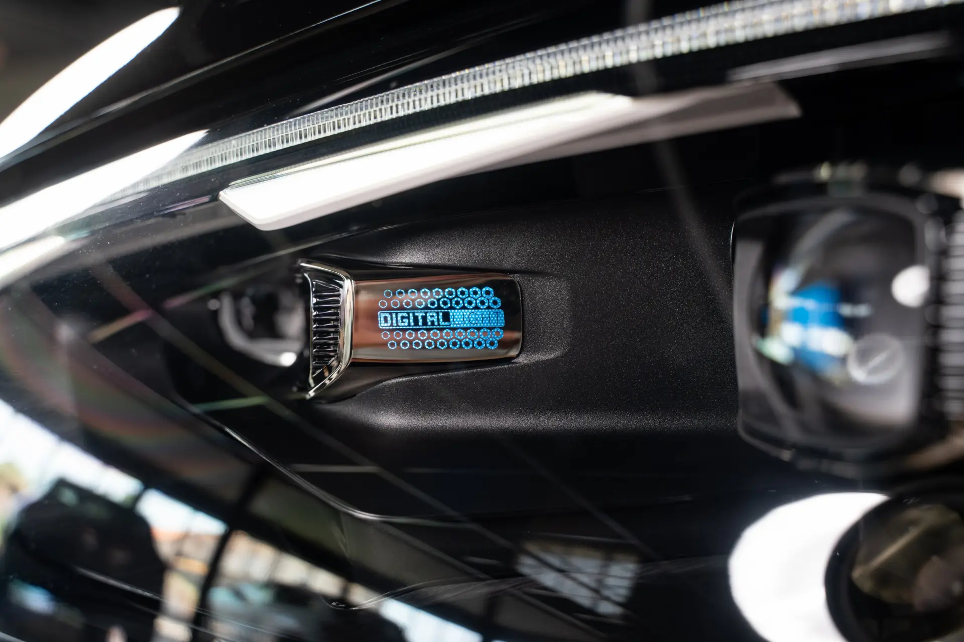 Mercedes-Benz EQE SUV 350+ AMG Line Premium 7