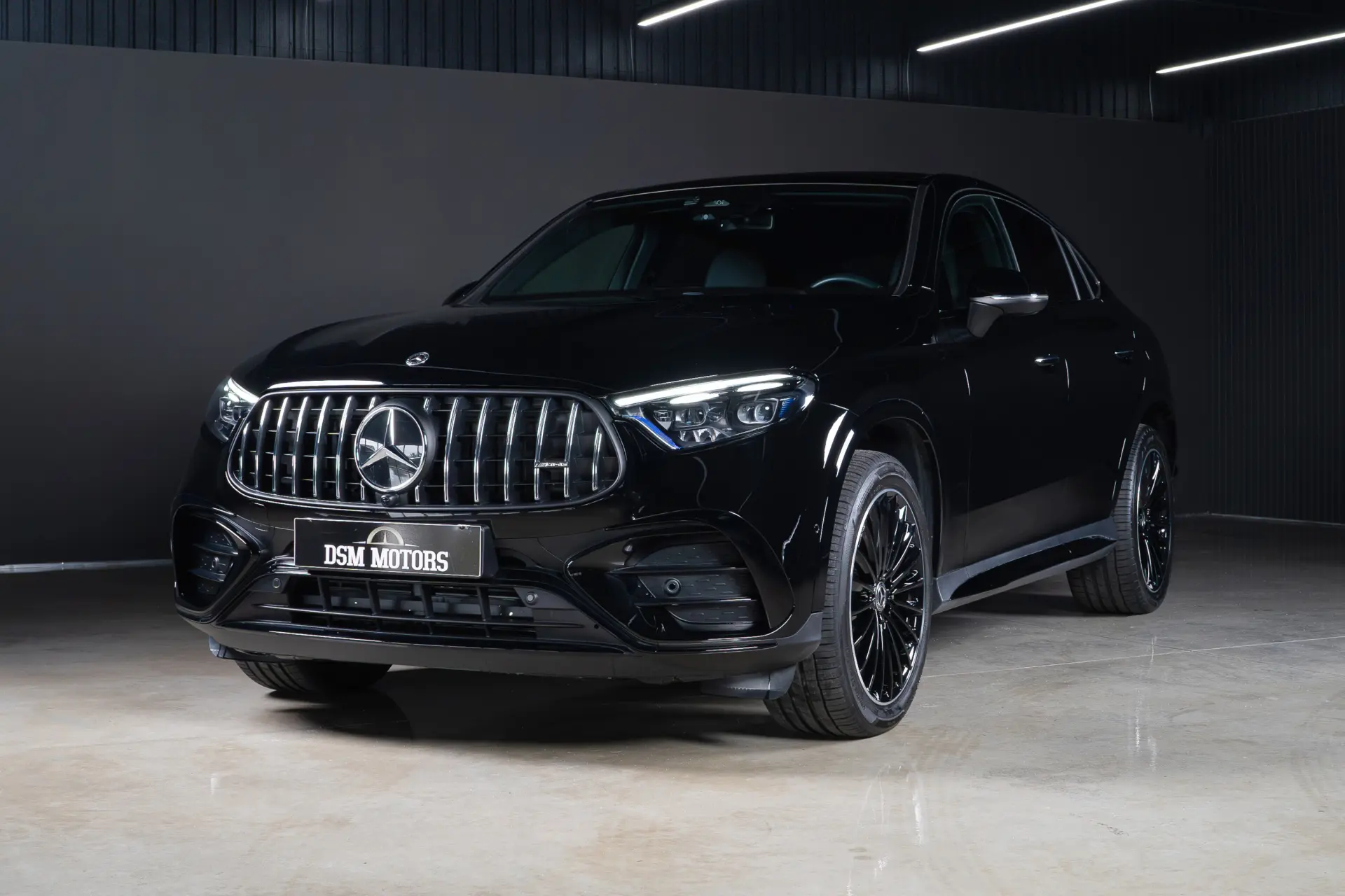 Mercedes-Benz GLC 300 de Coupe 4Matic 9G-TRONIC AMG Line Advanced 1