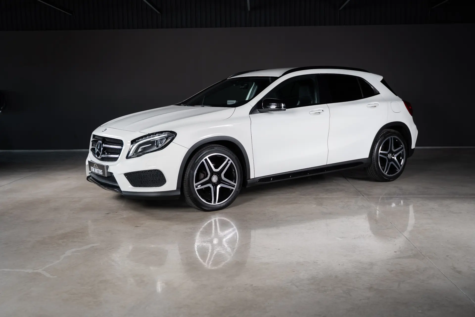Mercedes-Benz GLA 200 AMG Line 46