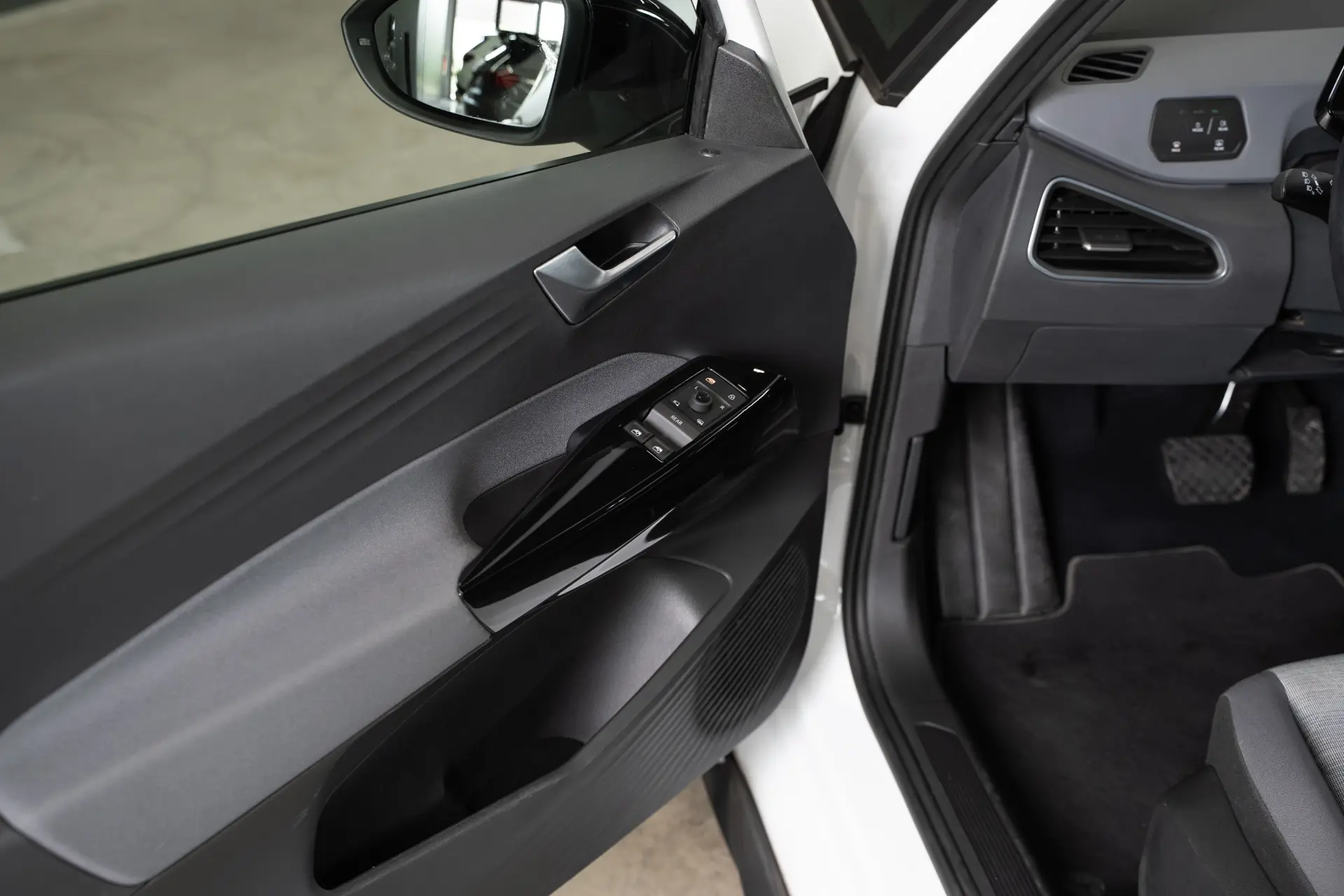 Volkswagen ID.3 Pro Performance 13
