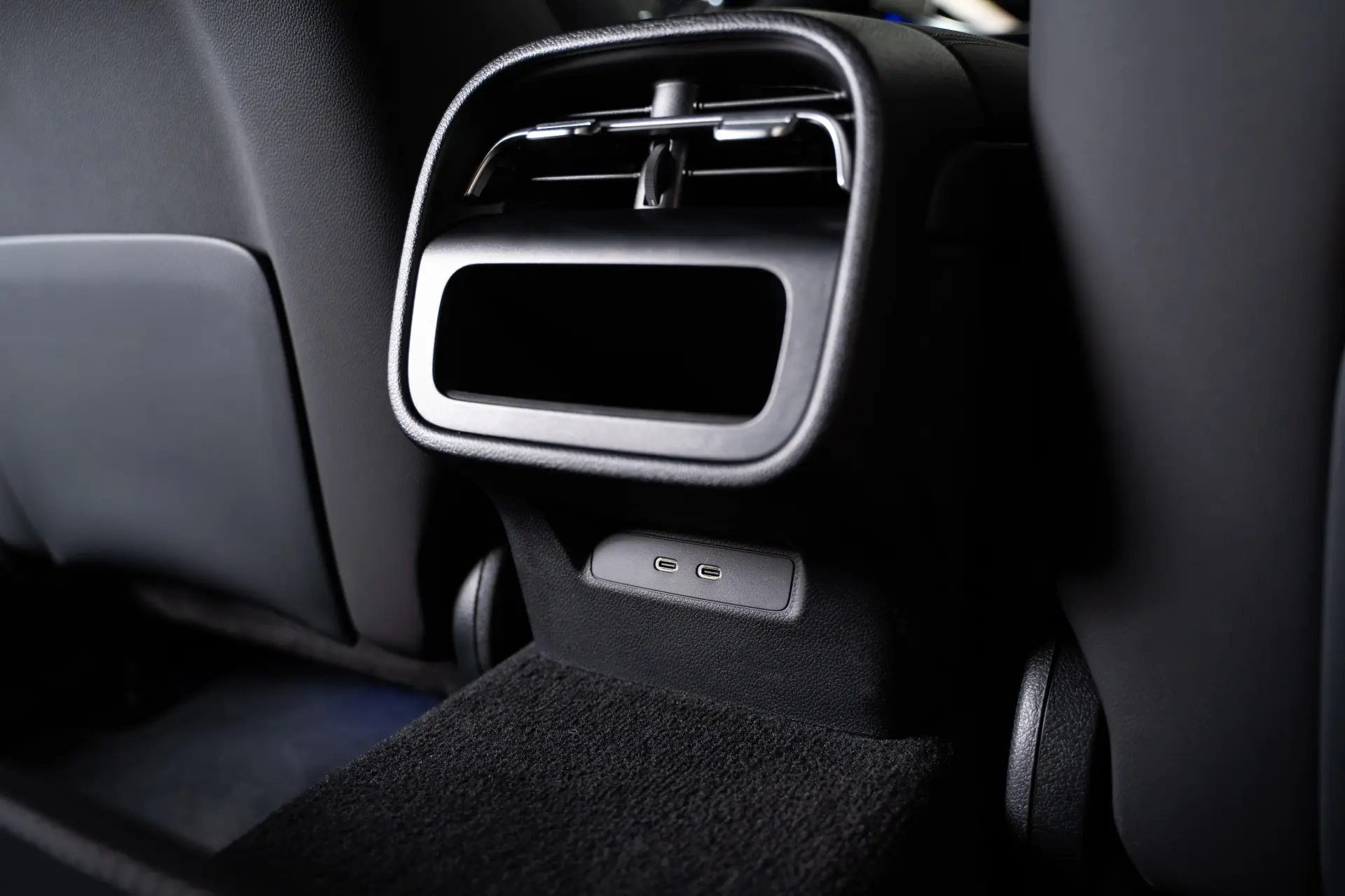 Mercedes-Benz E 300 e Station 51