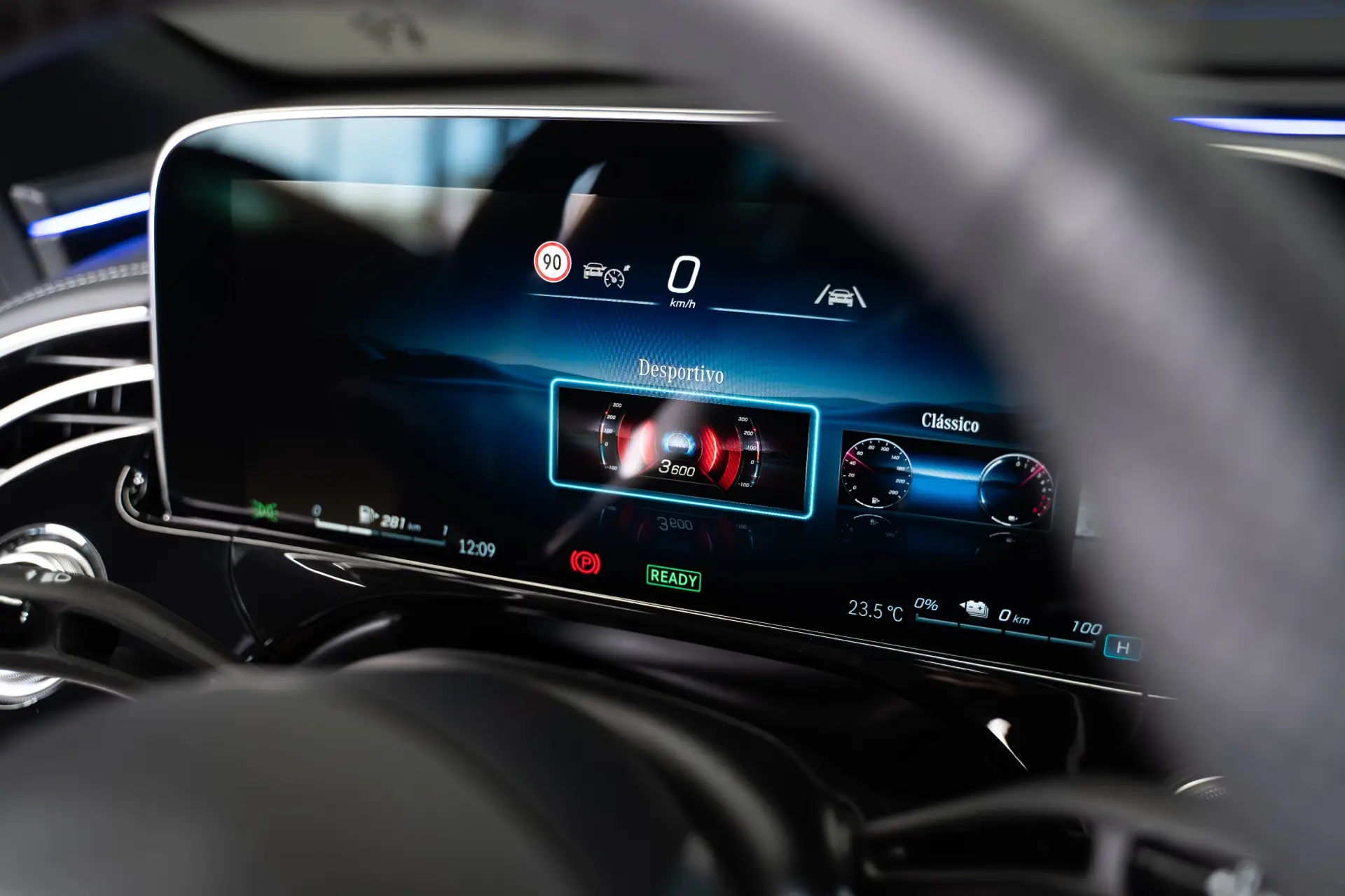 Mercedes-Benz E 300 de 4Matic AMG Line 21