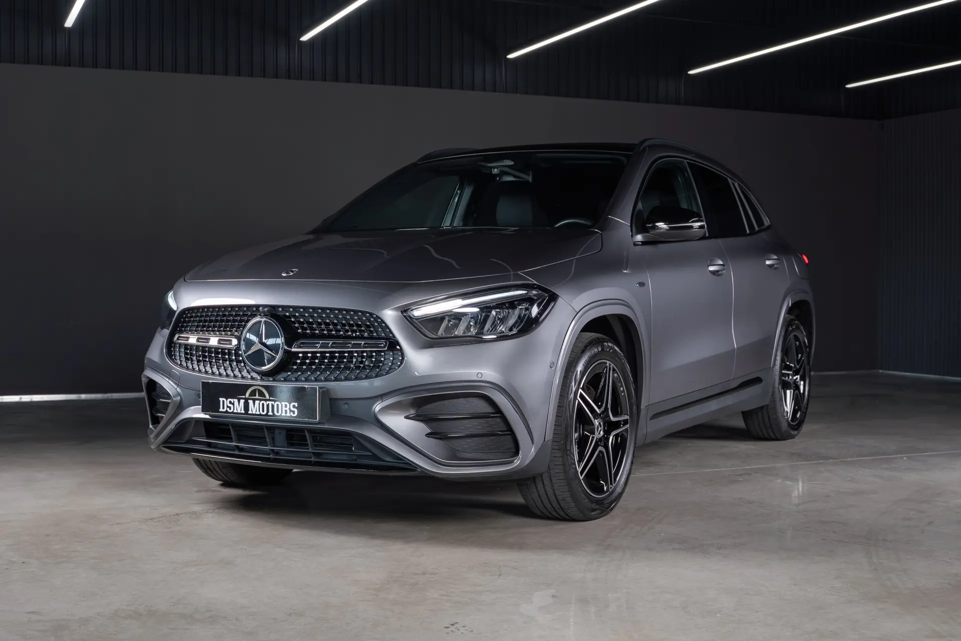 Mercedes-Benz GLA 250 e AMG Line 1