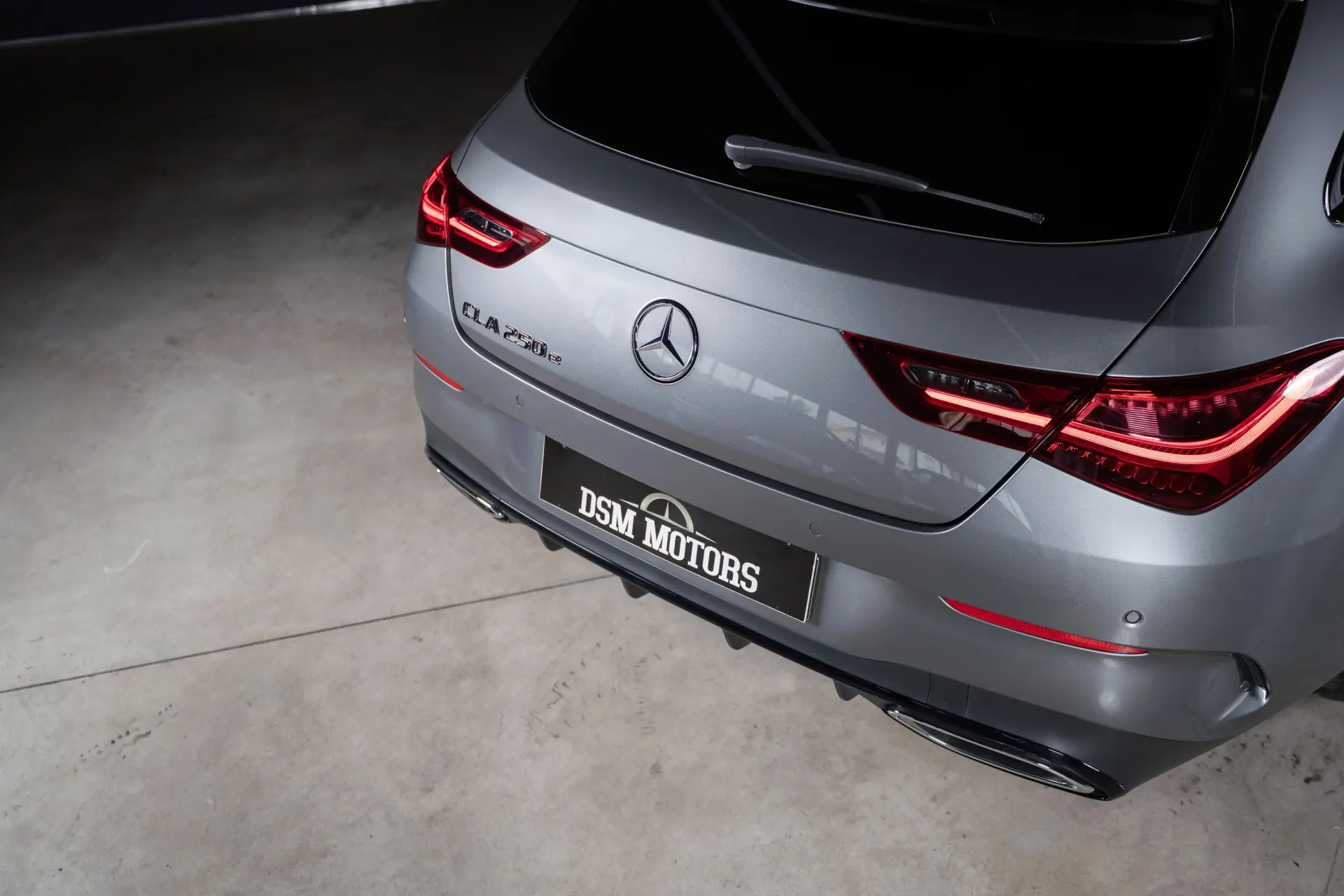 Mercedes-Benz CLA 250 e Shooting Brake AMG Line 9