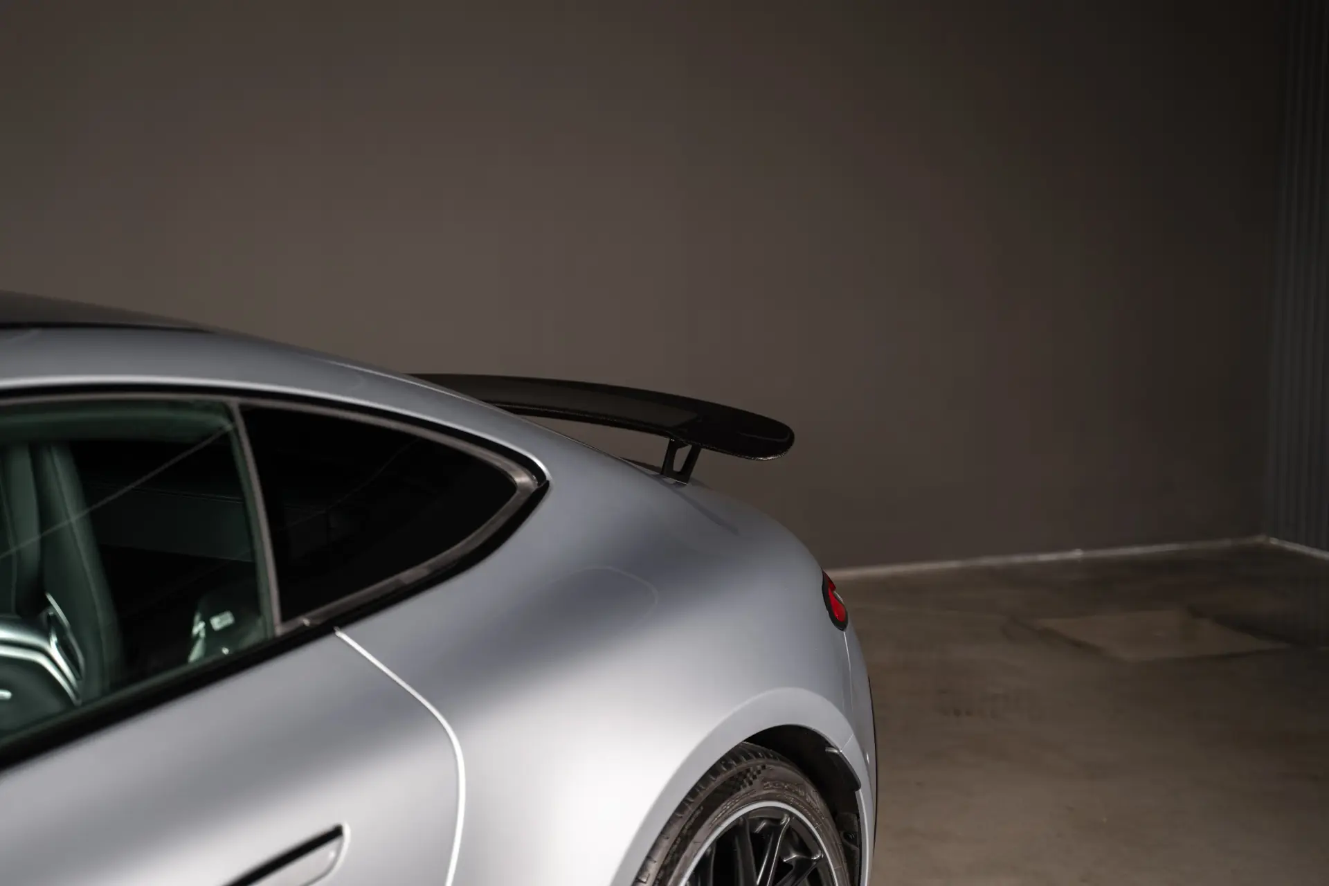 Mercedes-Benz AMG GT 63 PRO 4MATIC+ Speedshift.MCT 9G 12