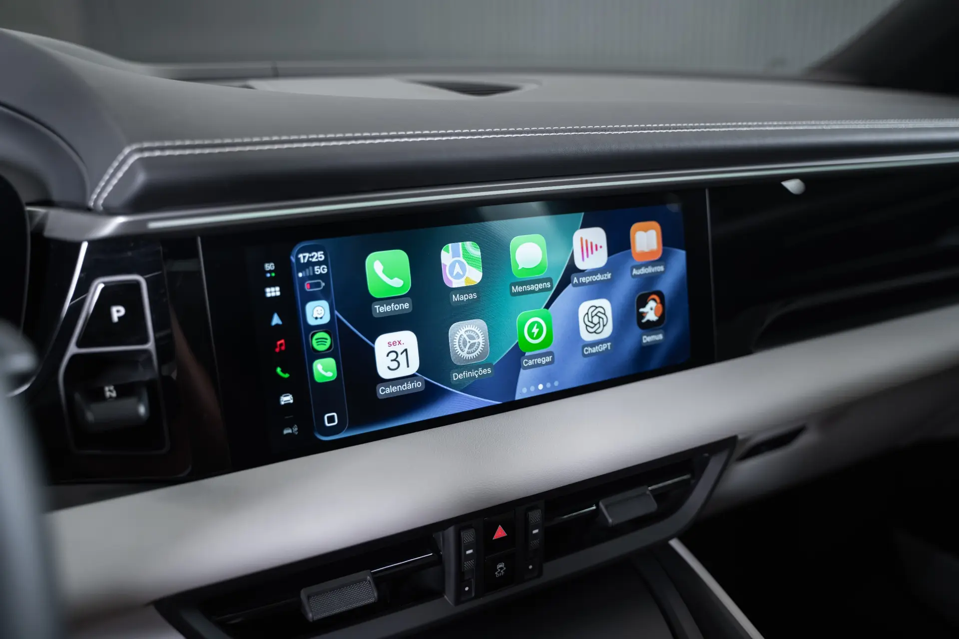 Porsche Macan Electric 29