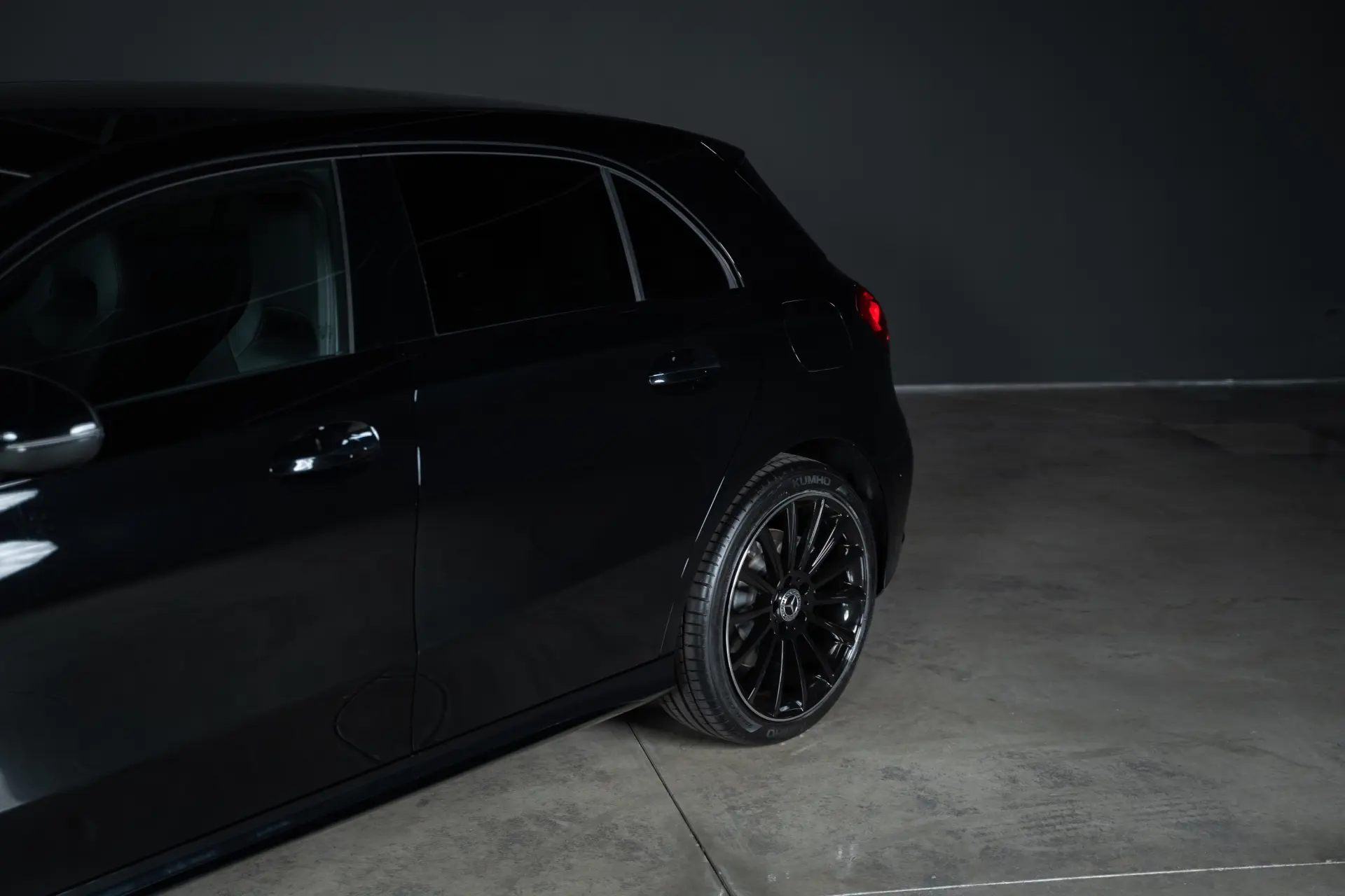 Mercedes-Benz A 250 e 8G-DCT AMG Line 8