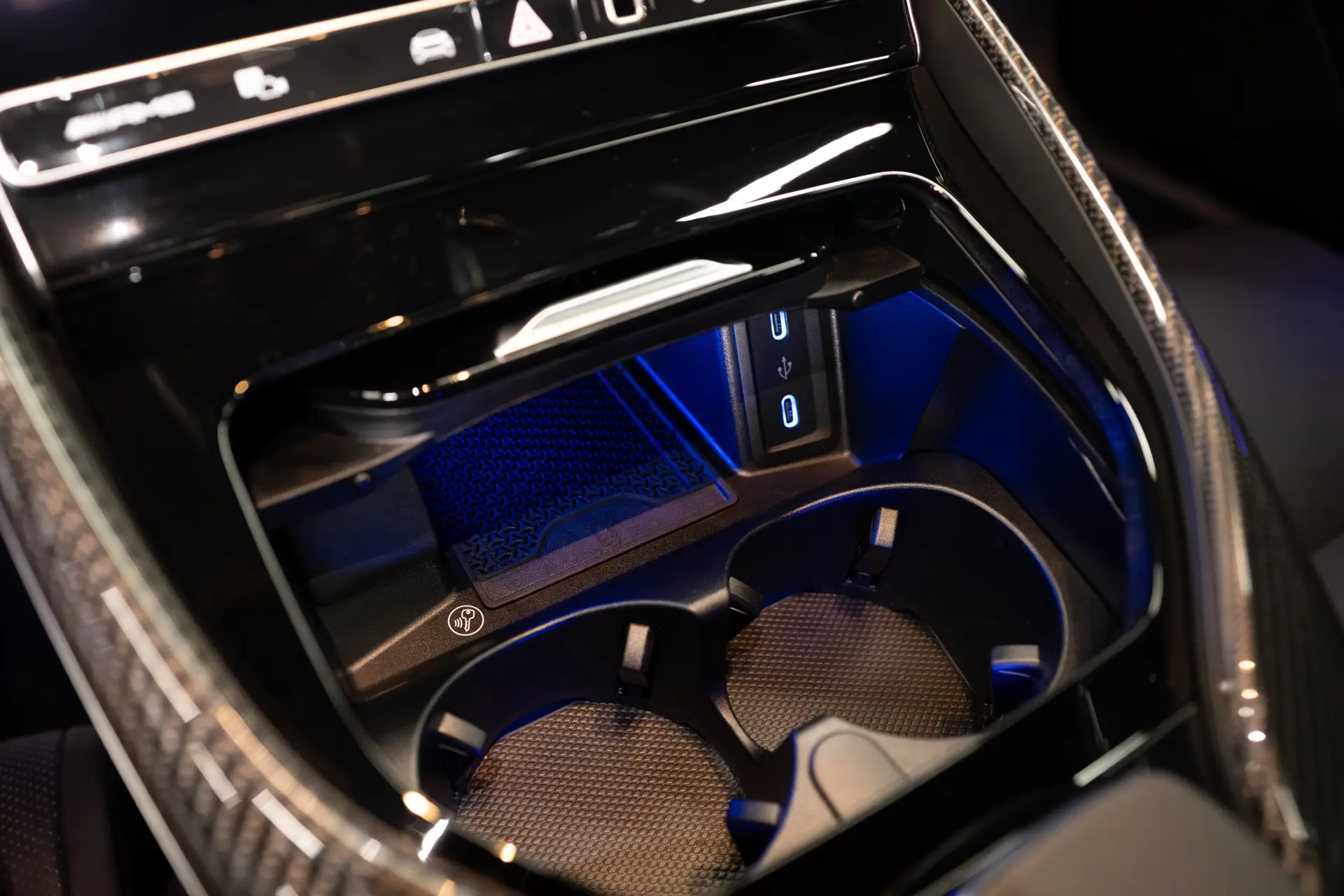 Mercedes-Benz AMG GT 63 PRO 4MATIC+ Speedshift.MCT 9G 46