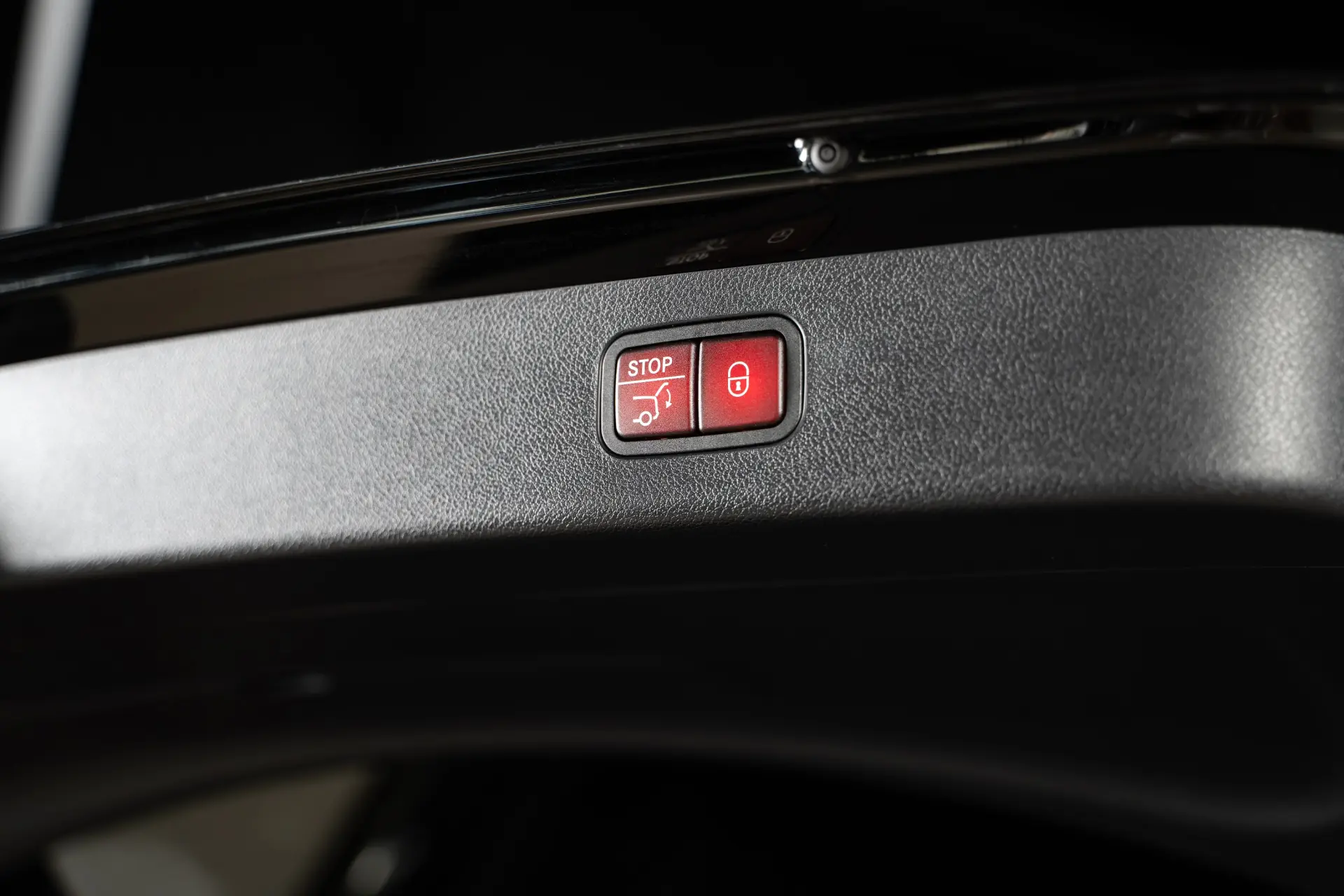 Mercedes-Benz E 300 e Station 56