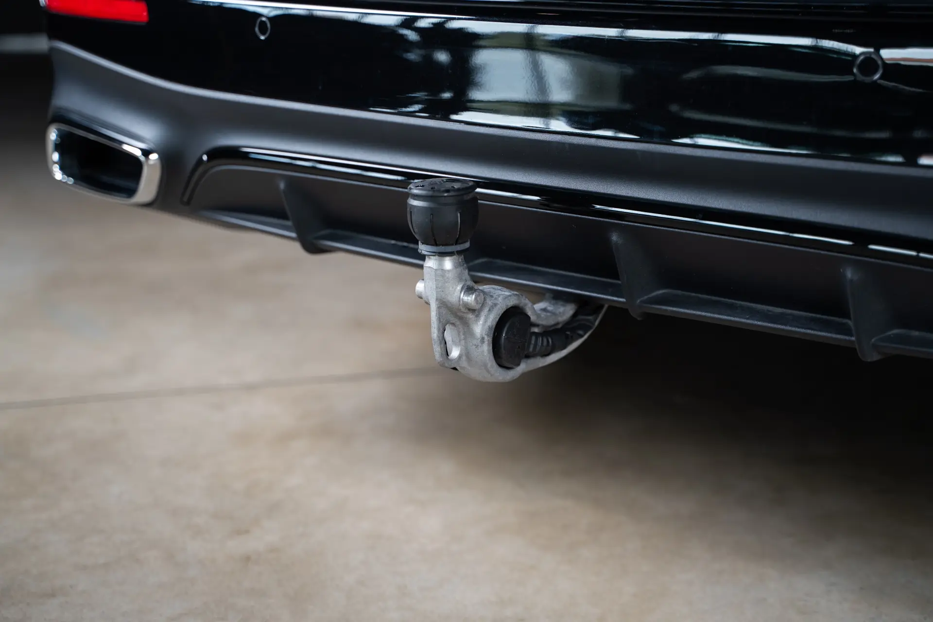 Mercedes-Benz E 300 e Station 55