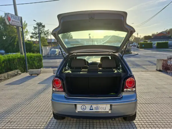 Volkswagen Polo 1.4 TDi Trendline Pack 13