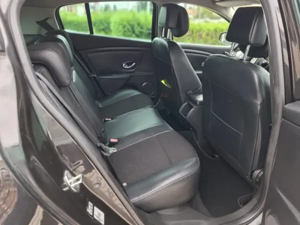 Renault Mégane 1.5 dCi Luxe 19