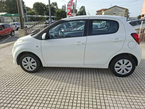 Citroen C1 VTi Feel 8