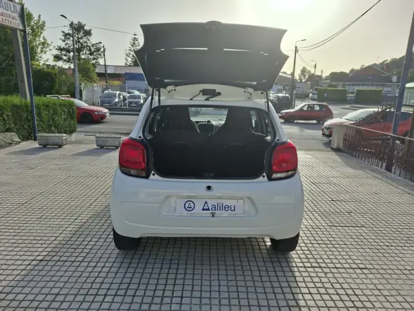Citroen C1 VTi Feel 11