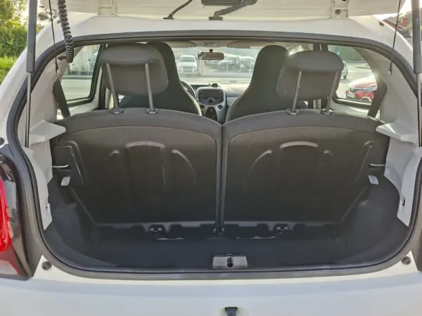Citroen C1 VTi Feel 12