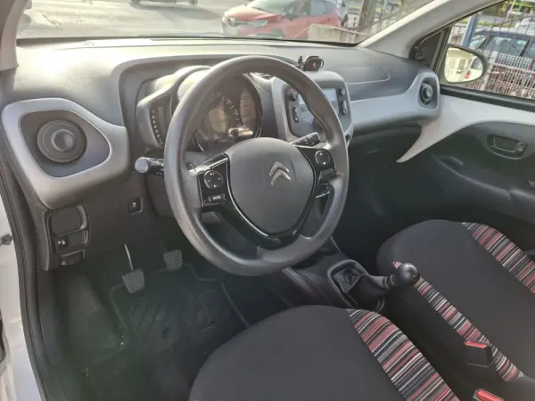 Citroen C1 VTi Feel 16