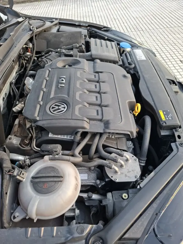 Volkswagen Golf 1.6 TDi GPS Edition DSG 26
