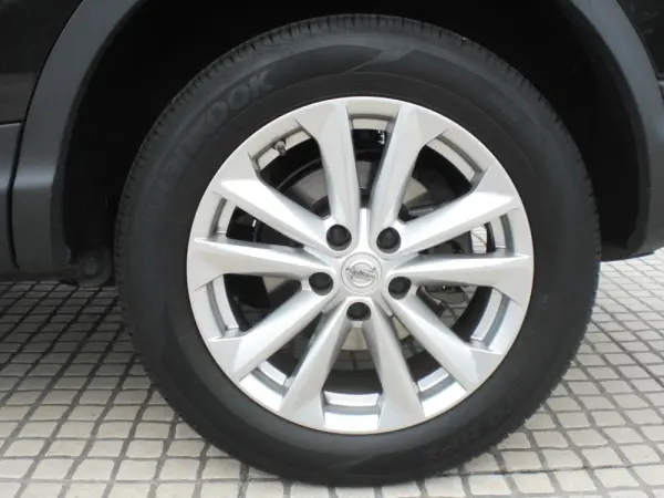 Nissan Qashqai 1.5 dCi 360 Pack S 8