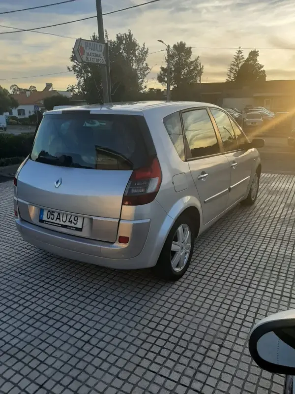 Renault Scénic 1.5 dCi Pack 4