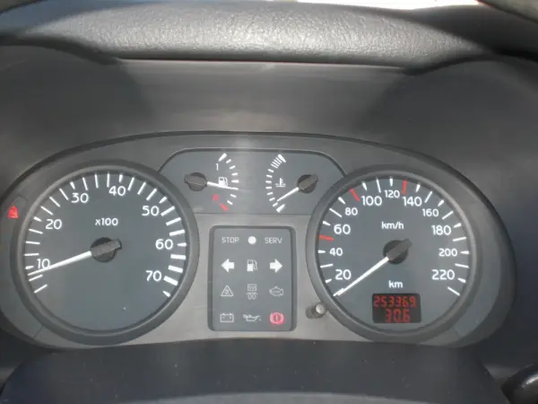 Renault Clio 1.5 dCi Expression 14