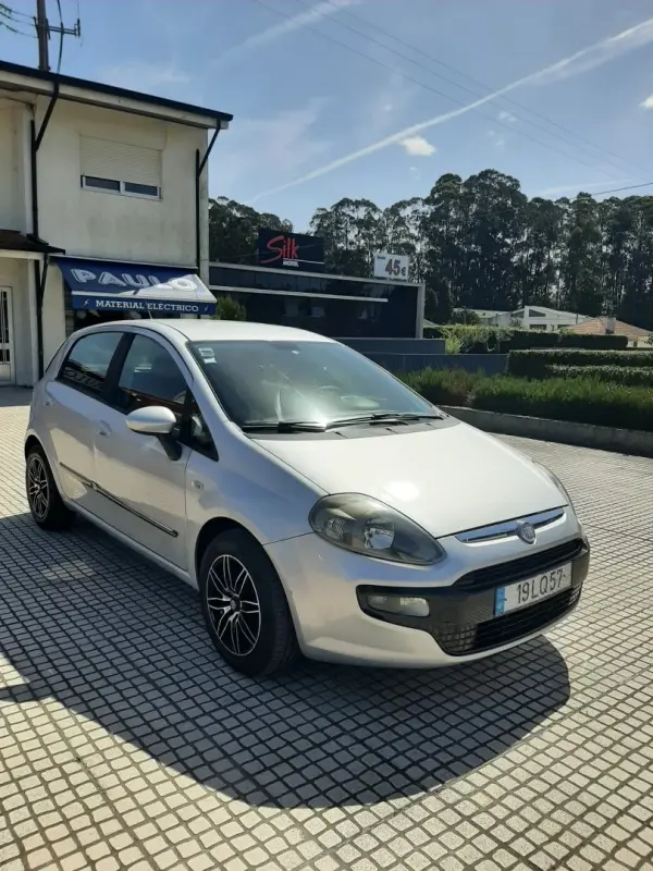 Fiat Punto Evo 1.3 M-Jet Dynamic Style 3