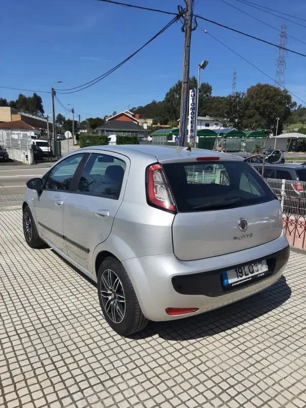 Fiat Punto Evo 1.3 M-Jet Dynamic Style 6
