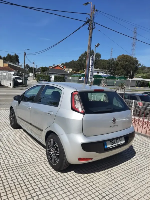 Fiat Punto Evo 1.3 M-Jet Dynamic Style 7