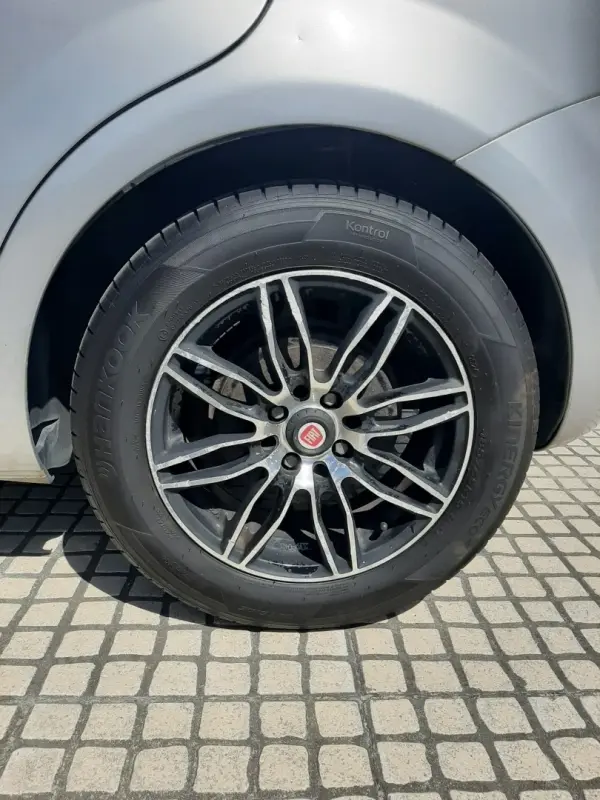 Fiat Punto Evo 1.3 M-Jet Dynamic Style 9