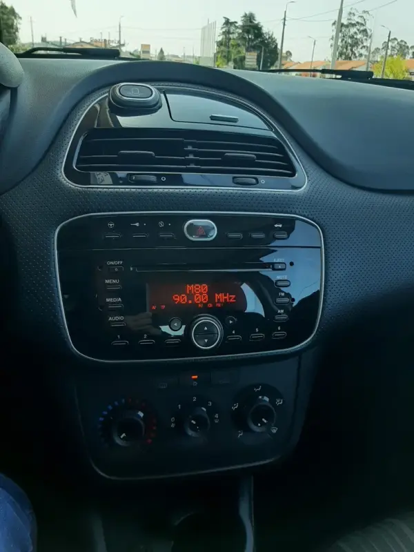 Fiat Punto Evo 1.3 M-Jet Dynamic Style 19