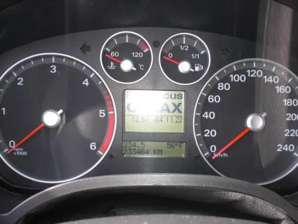 Ford C-Max 2.0 TDCi DPF Ghia 14