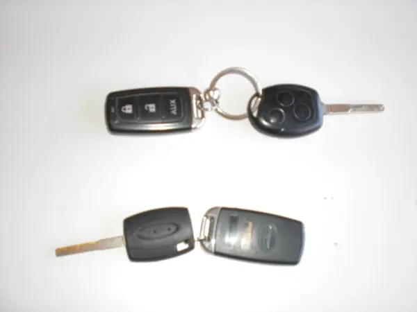 Ford C-Max 2.0 TDCi DPF Ghia 22