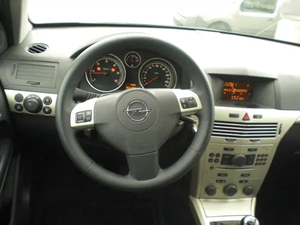 Opel Astra Caravan 1.3 CDTi Edition 13