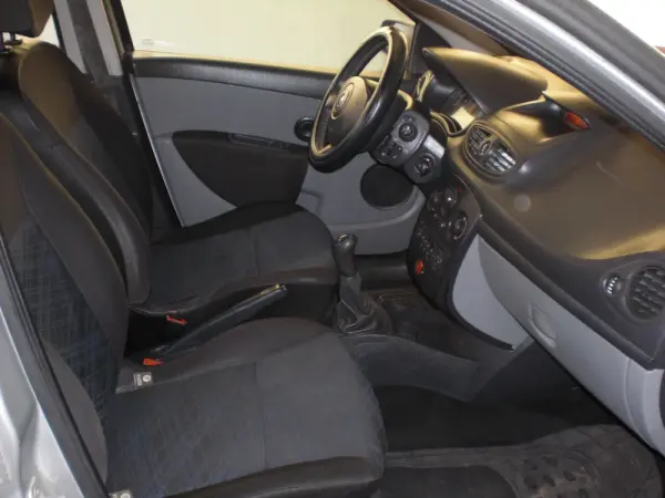 Renault Clio 1.5 dCi Confort 35