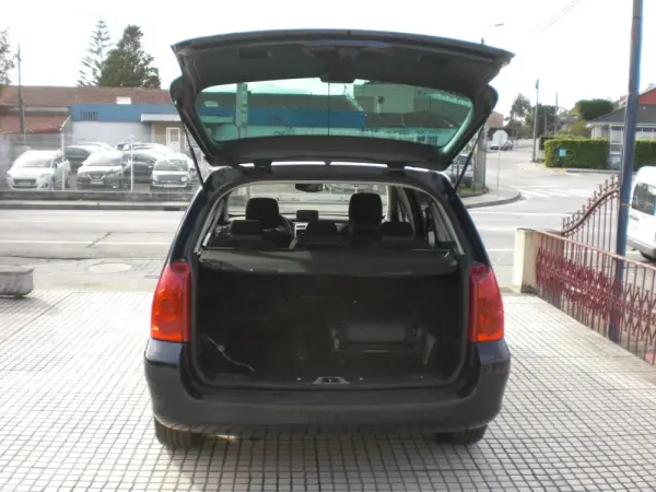 Peugeot 307 1.6 HDi SE Navteq 8