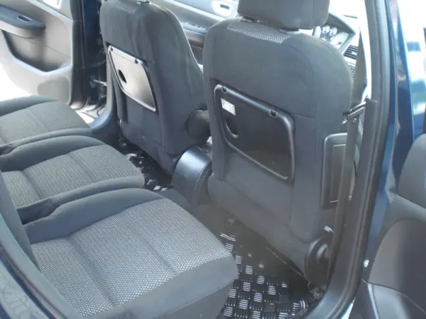 Peugeot 307 1.6 HDi SE Navteq 21
