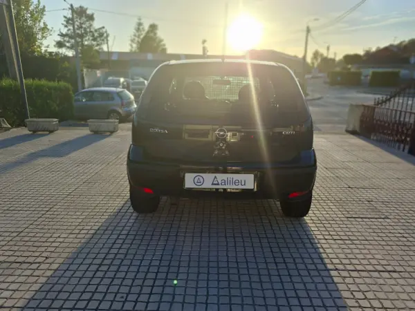 Opel Corsa 1.3 CDTi 8