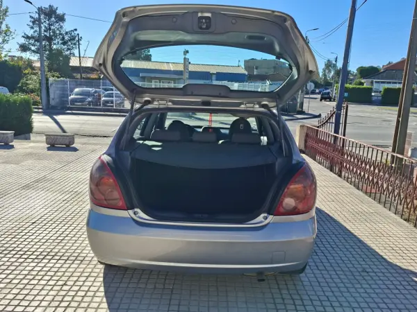 Nissan Almera 1.5 dCi Action 8