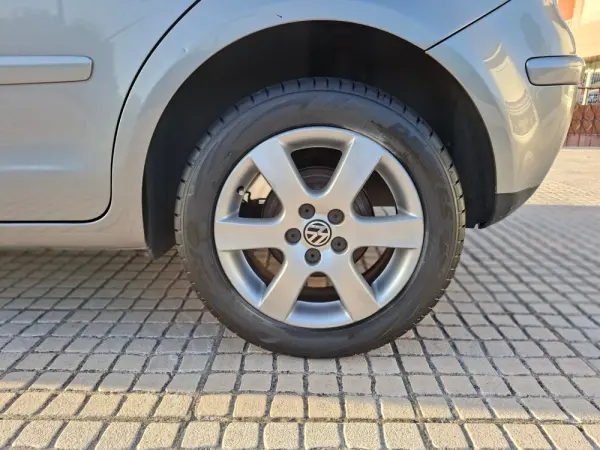 Volkswagen Polo 1.4 TDi Trendline Pack 9
