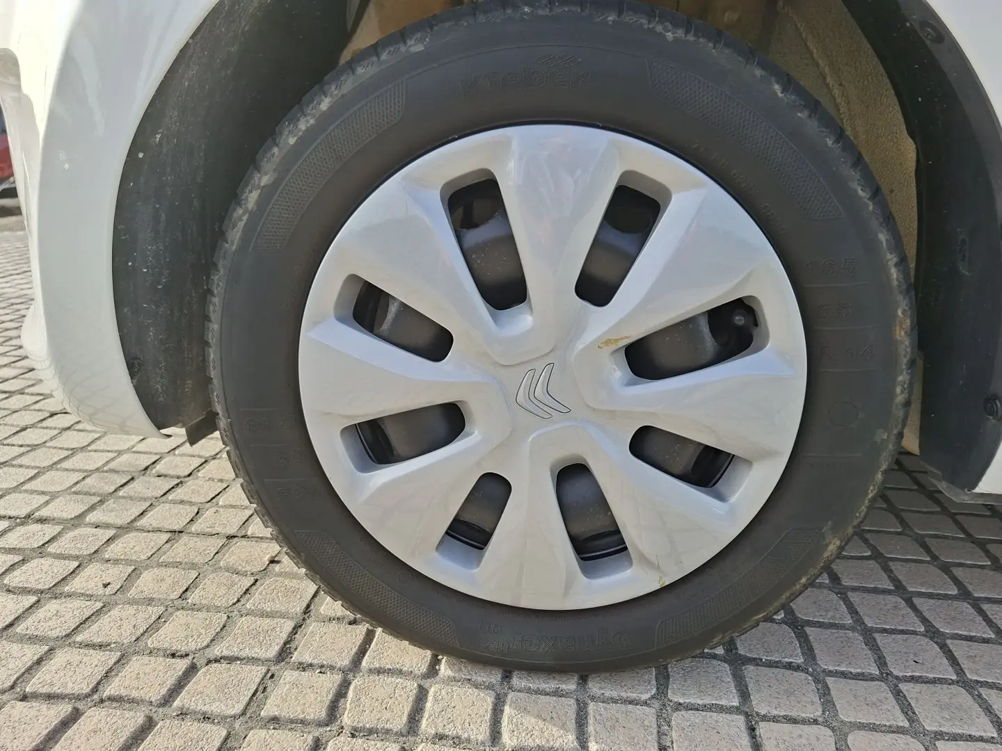 Citroen C1 VTi Feel 9