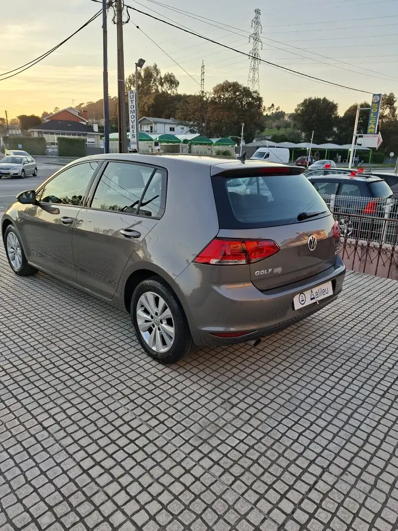 Volkswagen Golf 1.6 TDi GPS Edition DSG 10