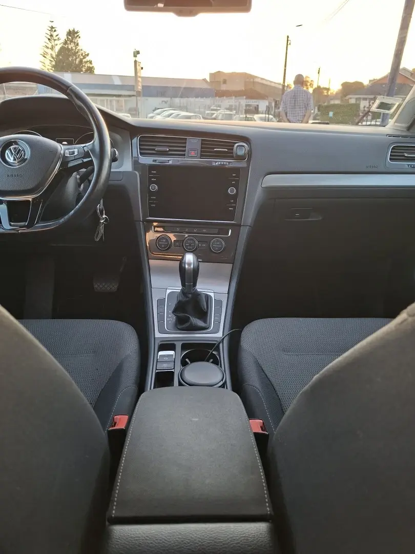 Volkswagen Golf 1.6 TDi GPS Edition DSG 22