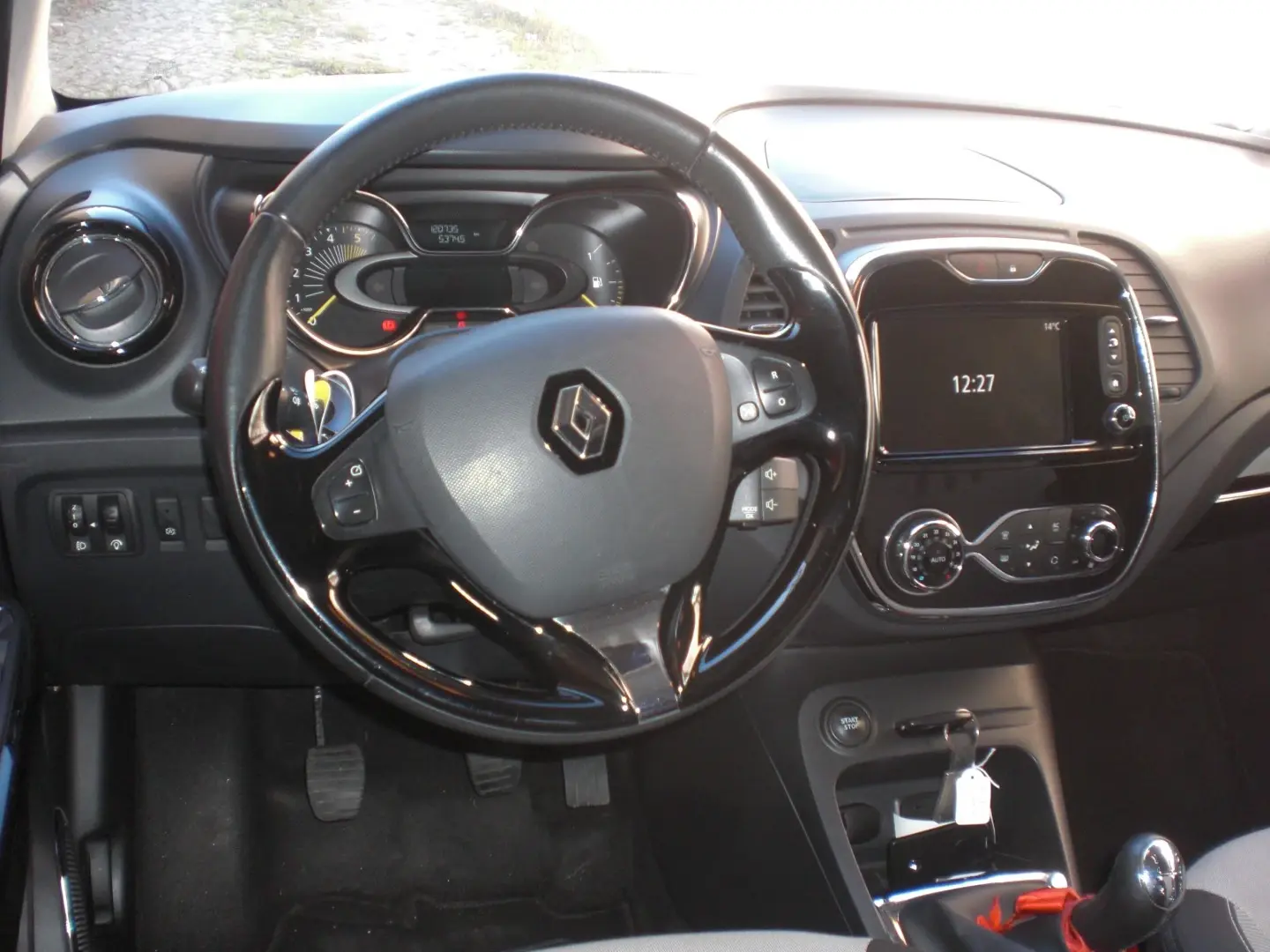 Renault Captur 1.5 dCi Exclusive C/Pneu 12
