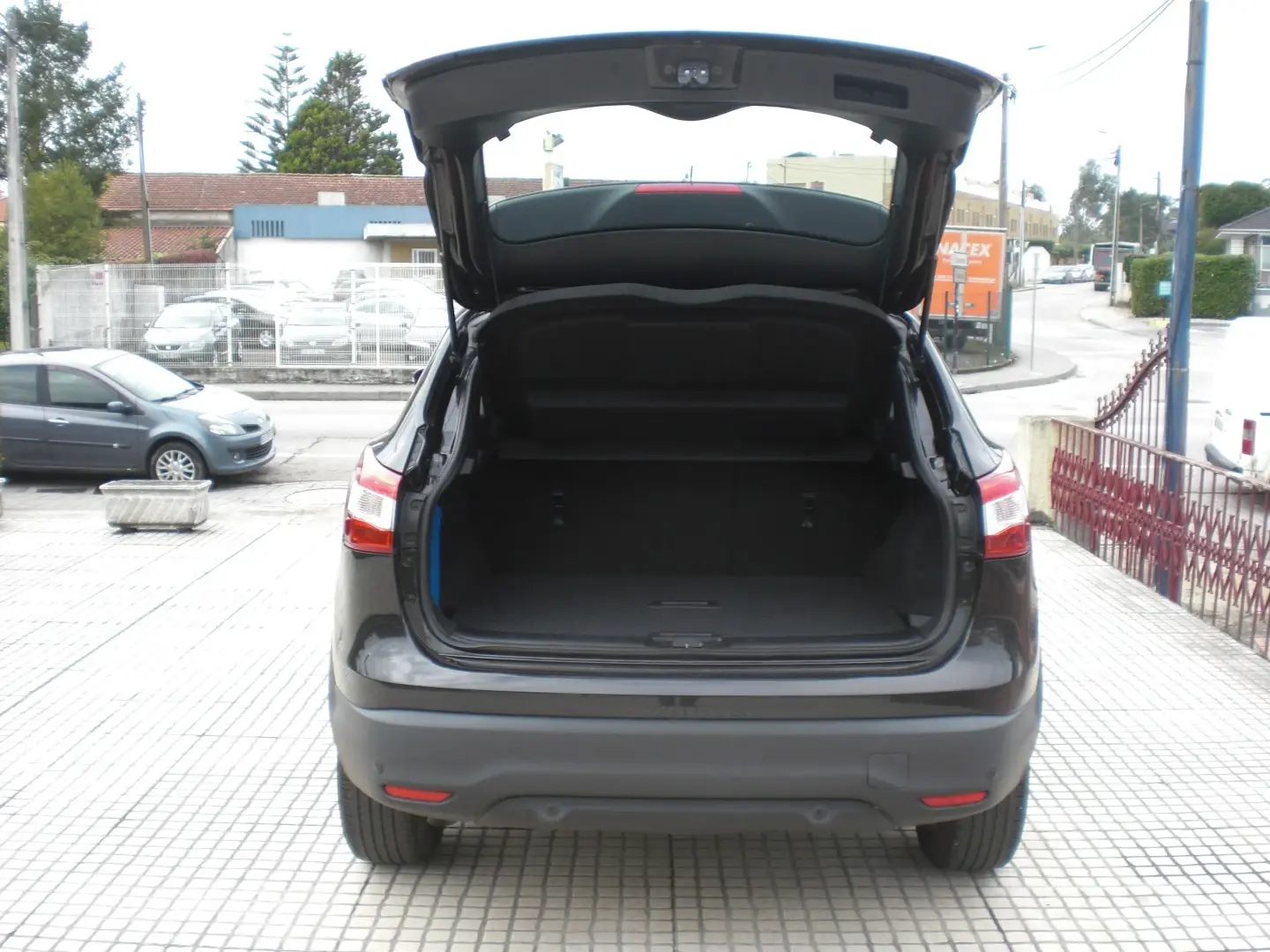 Nissan Qashqai 1.5 dCi 360 Pack S 10