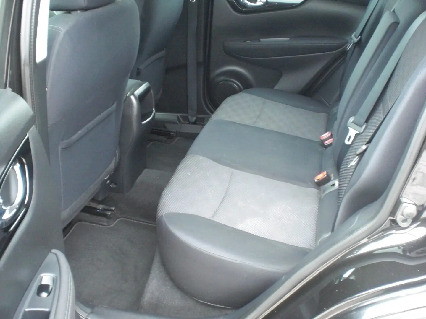 Nissan Qashqai 1.5 dCi 360 Pack S 12