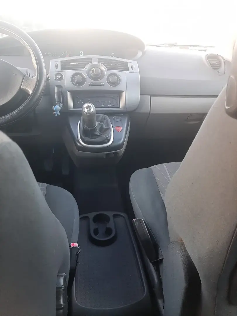 Renault Scénic 1.5 dCi Pack 17